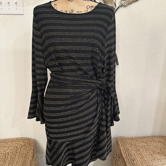 ECI New York Black & Gold Metallic Striped Tie Waist Dress – Size XL - Picture 2 of 4